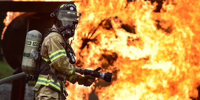 Stay Safe – Top 5 Reasons Why Every Building Needs Fire Watch Security