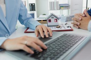 commercial lease solicitor
